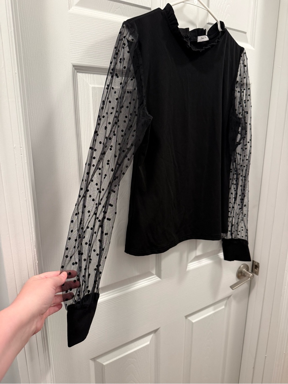 Blooming Jelly Women’s Sheer Polka Dot Sleeve Black Women's Top size large